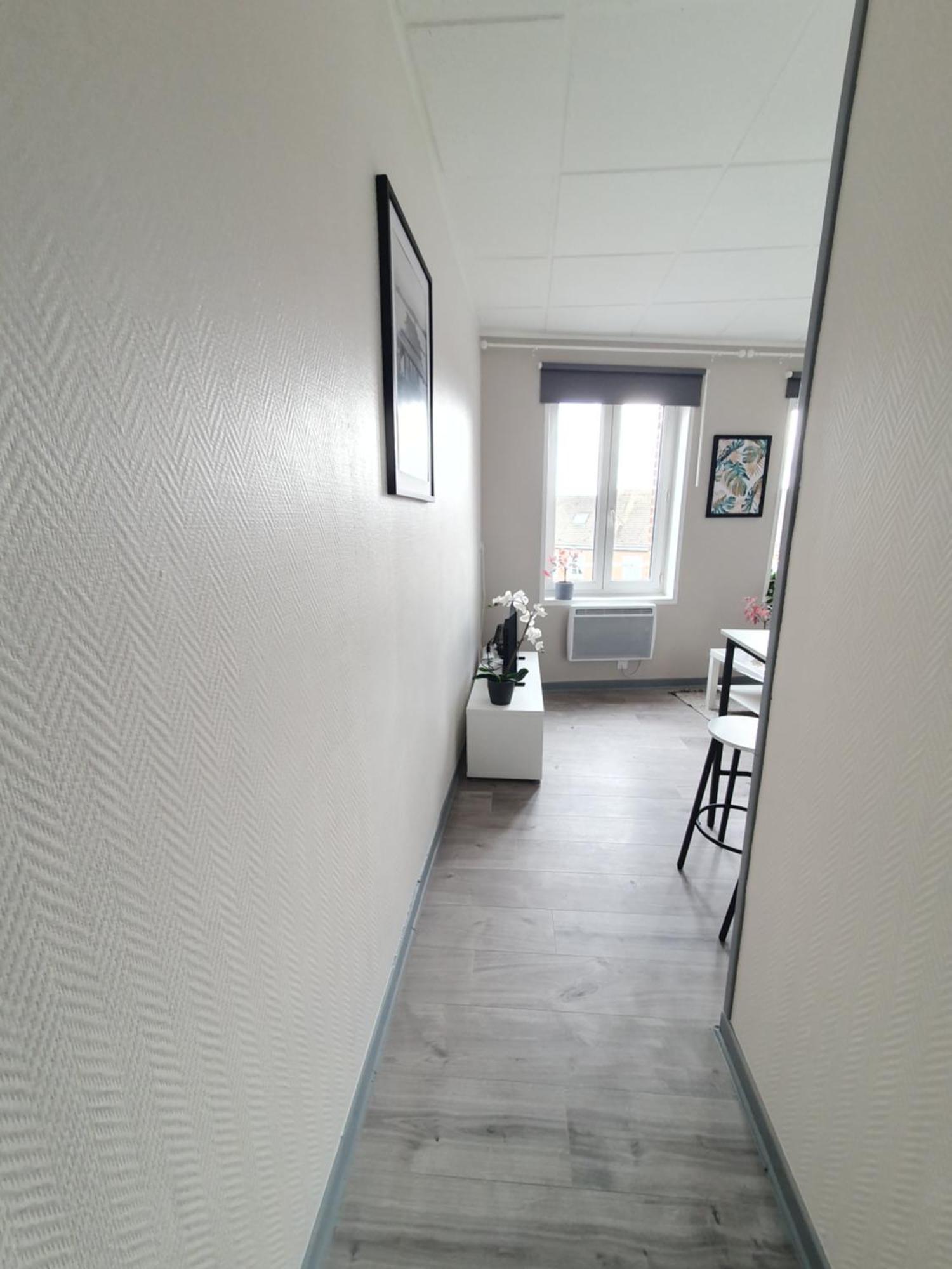 C5 Charmant Petit Deux Pieces Centre Ville Cambrai Eksteriør bilde